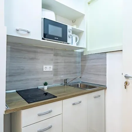 Mini Ultra Apartment *